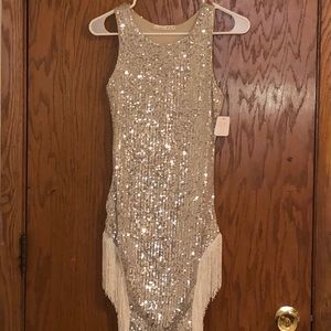 Shimmery dress with white fringes